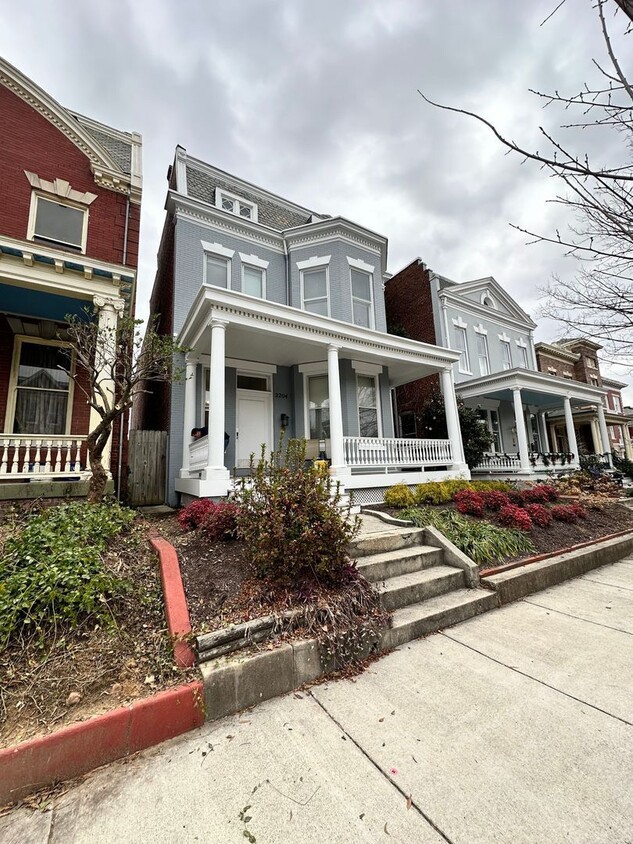 Photo - 2204 West Grace Street