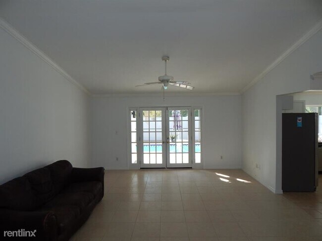 Foto del edificio - 4 br, 2 bath House - 2702 Wendover Terrace...