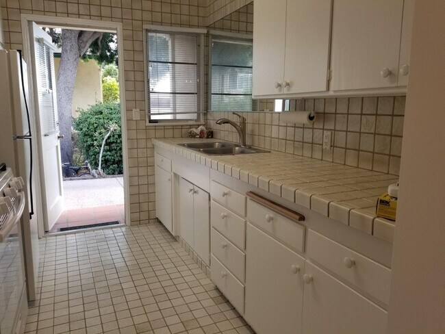 Foto del edificio - Pedregosa Apartments - 22/24