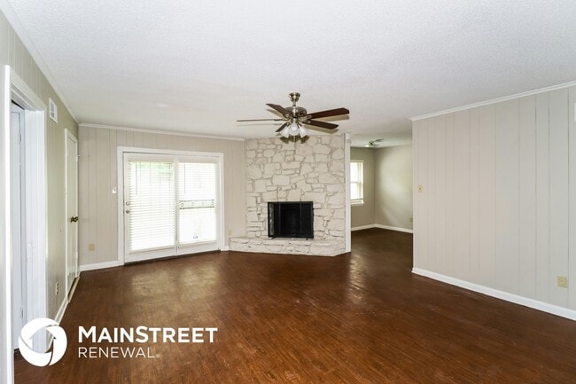 Building Photo - 7147 Hillshire Dr