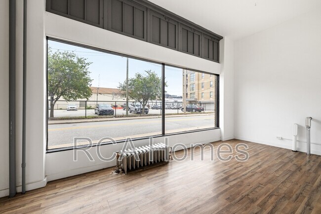 Foto del edificio - 33 West St Clair Street
