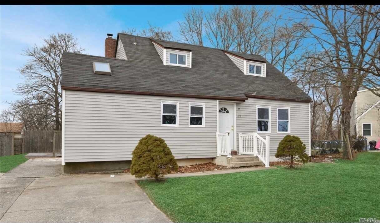 57 Satinwood St, Central Islip, NY 11722 House for Rent in Central