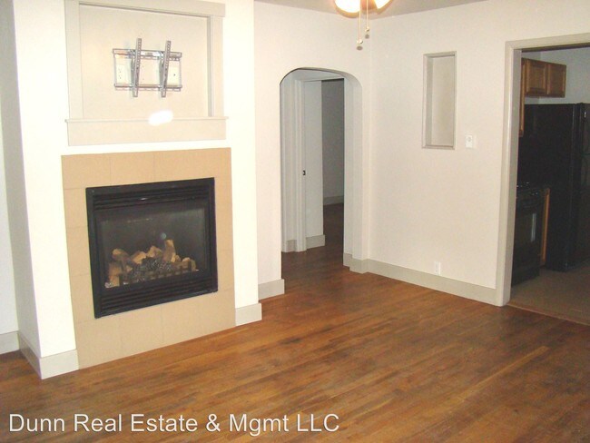 Foto del edificio - 1110 Peterson St