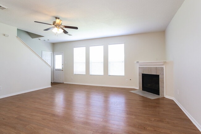 Foto del edificio - 12131 English Brook Cir