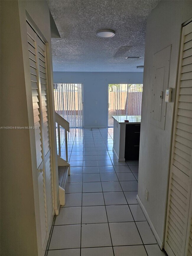 Foto del edificio - 17380 SW 140th Ct