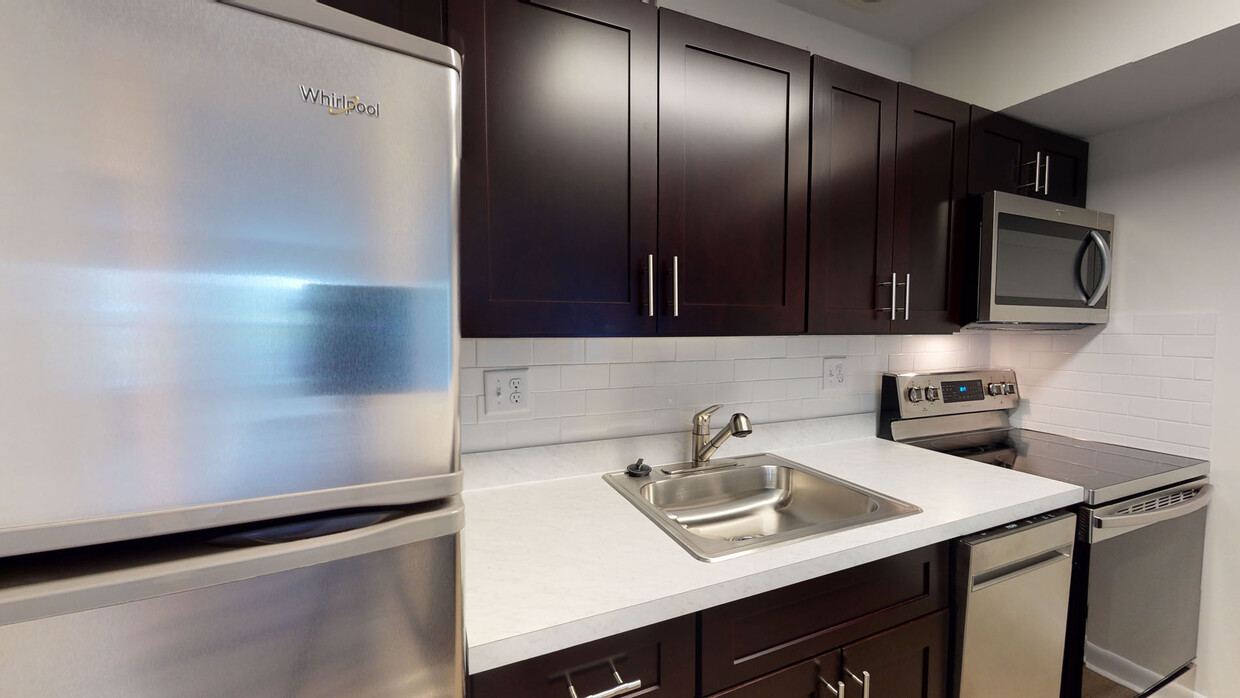 Foto principal - 901 Coventry Ln