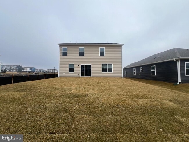 Building Photo - 103 Dinges St