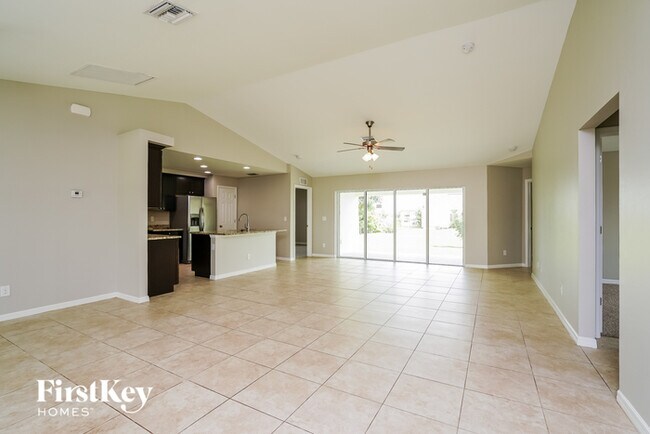 Foto del edificio - 1307 NW 15th Terrace