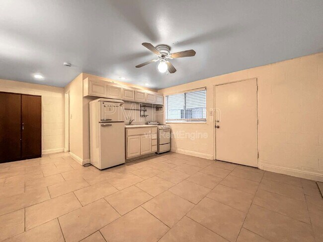 Foto del edificio - 26 69th Pl