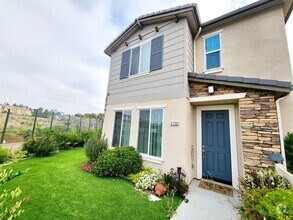 Building Photo - 2730 Pepino St