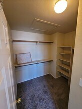 Building Photo - 253 Buckskin St
