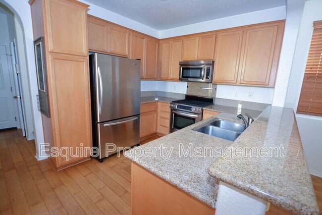 Building Photo - 3055 Nimes Ln