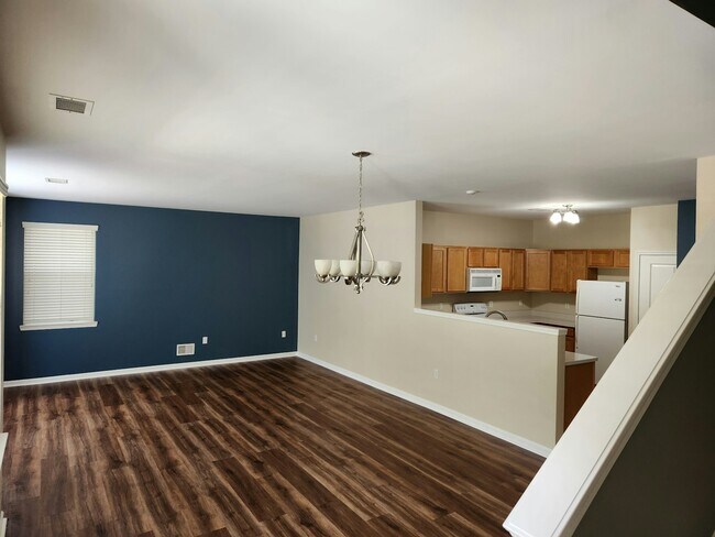 Foto del edificio - 47624 Pembroke Dr