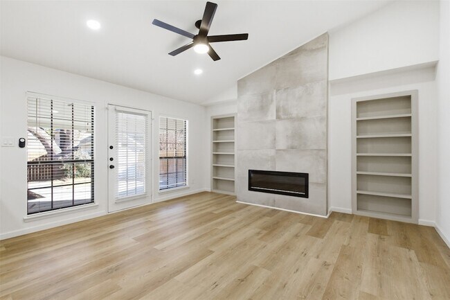 Foto del edificio - 6808 Beeman Dr