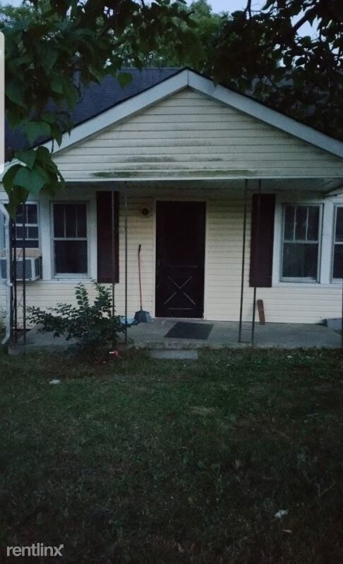 Primary Photo - 3 br, 1 bath House - 949 Washington dr