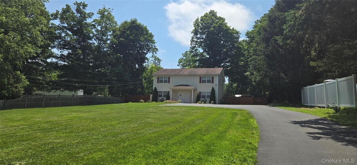 Foto principal - 1335 Union Ave