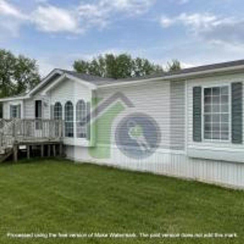 Foto principal - 3 Bed 2 Bath Mobile Home MOVE IN READY!