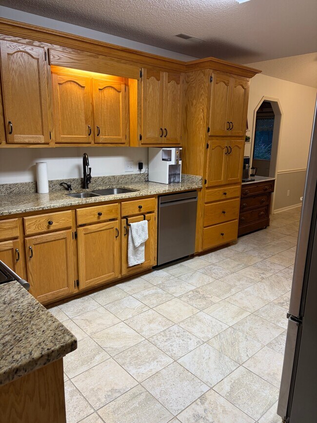 Foto del edificio - 2960 Ashlynn Way