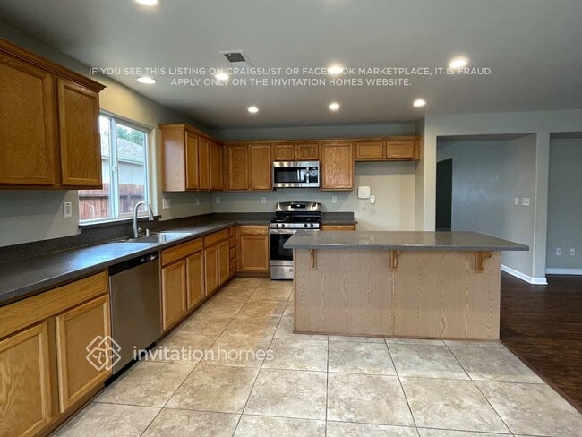 Foto del edificio - 3461 Presley Ave