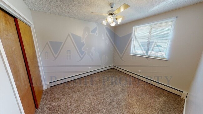 Building Photo - 415 S 26th St