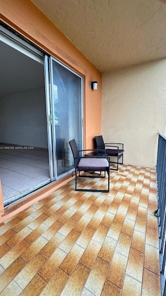 Building Photo - 6780 W 2nd Ct