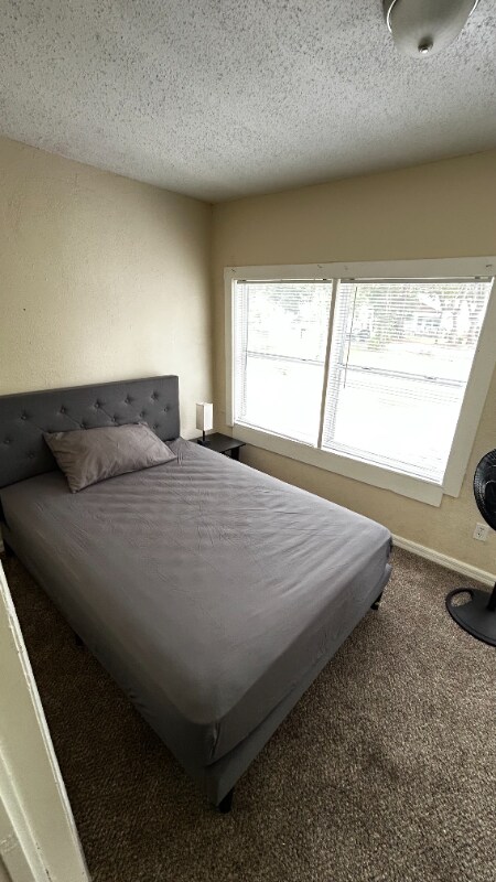 Foto principal - 1104 E Genesee St