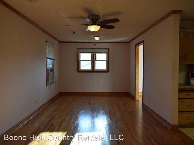 Building Photo - 2 br, 1 bath House - 241 Sunset Dr