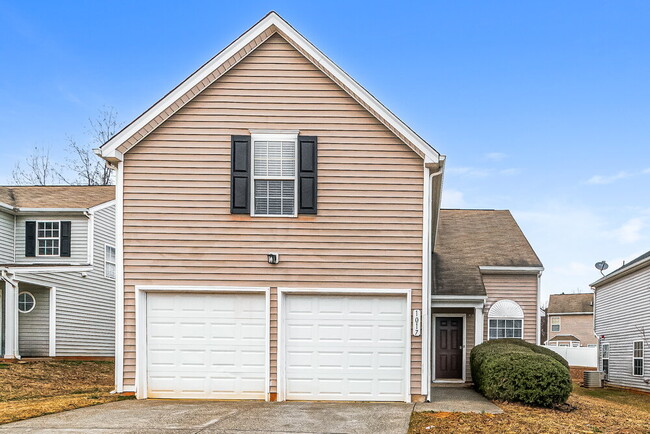 Building Photo - 1017 Early Rise St