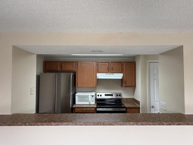 Building Photo - 1604 Arlyn Cir