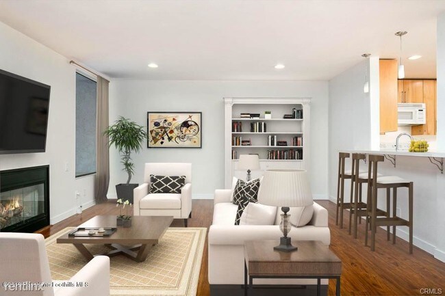 Building Photo - 439 S Catalina Ave