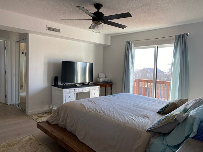 Foto del edificio - 1140 NW 12th St