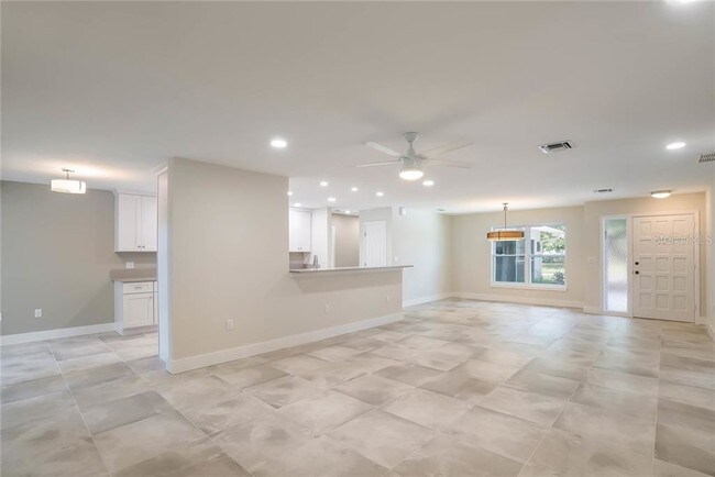 Foto del edificio - 6753 Keystone Dr