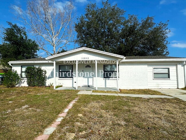 Building Photo - 10833 Liscard Rd S