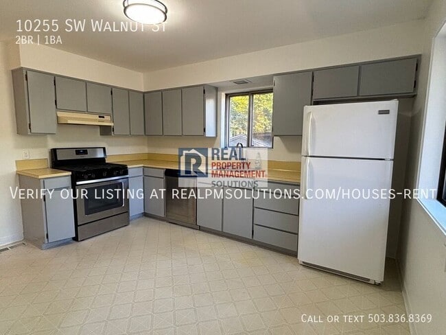 Building Photo - 10255 SW Walnut St