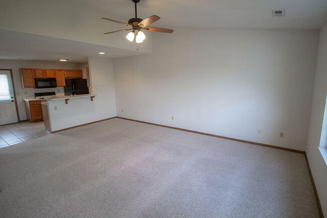 Foto del edificio - 1506 Typhoon Ct