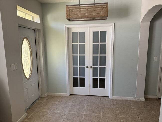 Building Photo - 442 Fillmore Ave NE