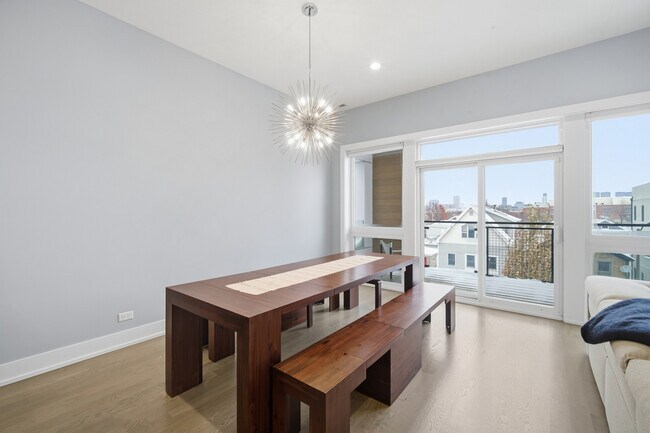 Foto del edificio - 725 W 17th St