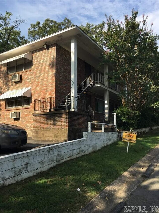 220 N Taylor St, Little Rock, AR 72205 Apartment for Rent in Little