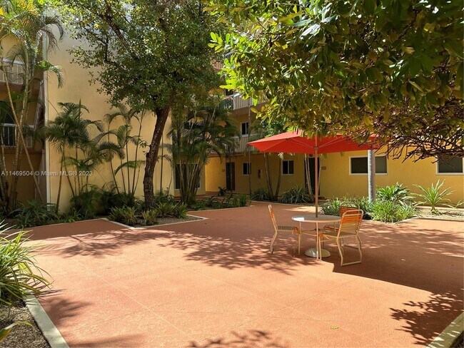 Building Photo - 7700 Camino Real