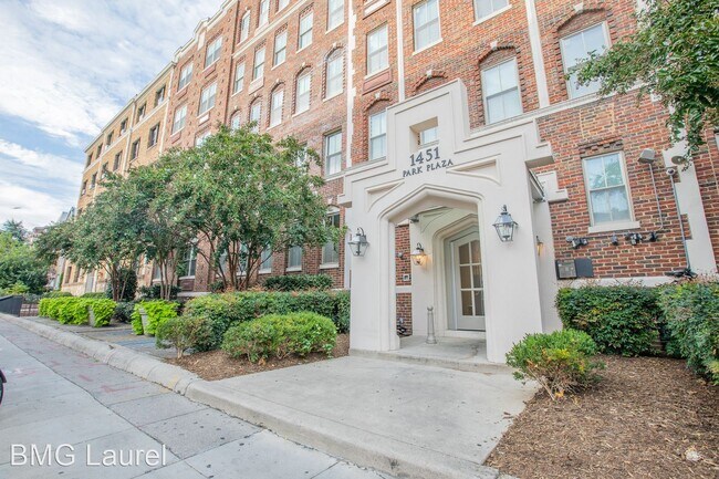 Foto del edificio - Studio, 1 bath House - 1451 Park Rd NW  (#...