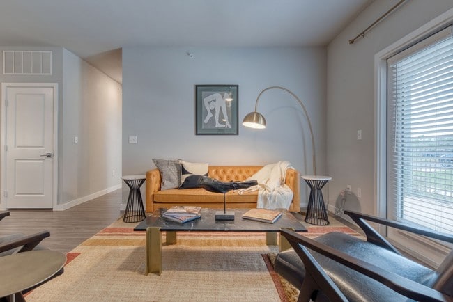 Apartamentos Tacara Westpointe Village — foto de la comunidad - Tacara Westpointe Village