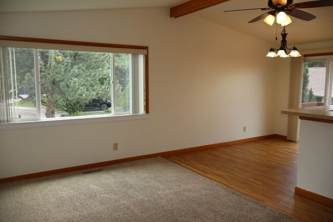 Building Photo - Lovely Loveland Home with Finished Basemen...