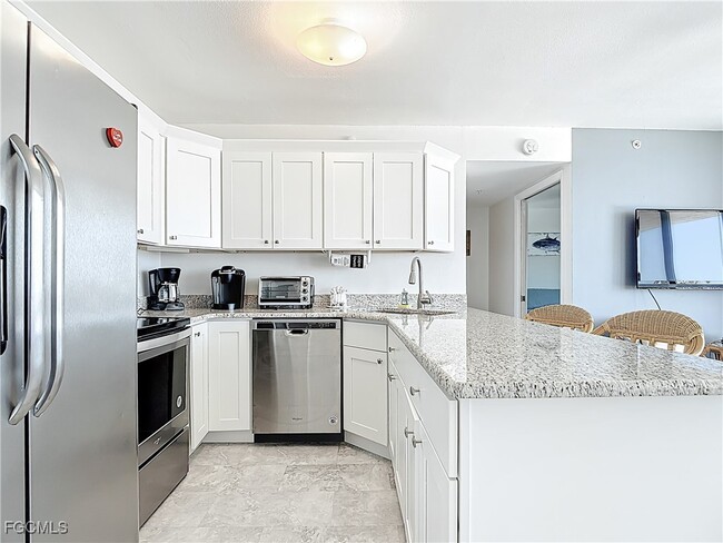 Building Photo - 8701 Estero Blvd