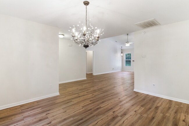 Foto del edificio - 190 Old Beechtree Ln
