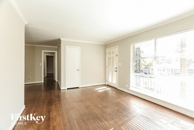 Foto del edificio - 3364 Valley Park Dr