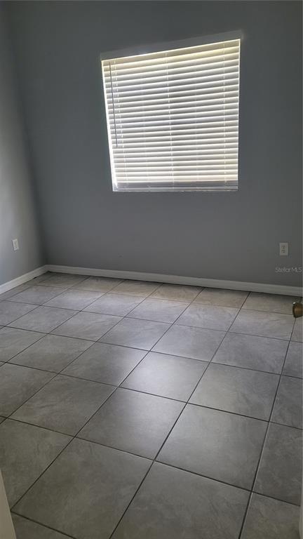 Foto del edificio - 325 Port Pleasant Dr