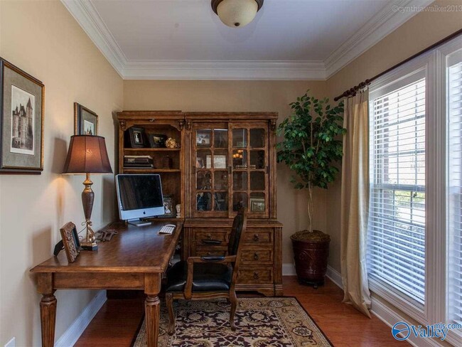 Building Photo - 25753 Summerwood Dr