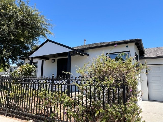 Building Photo - 11552 Braddock Dr