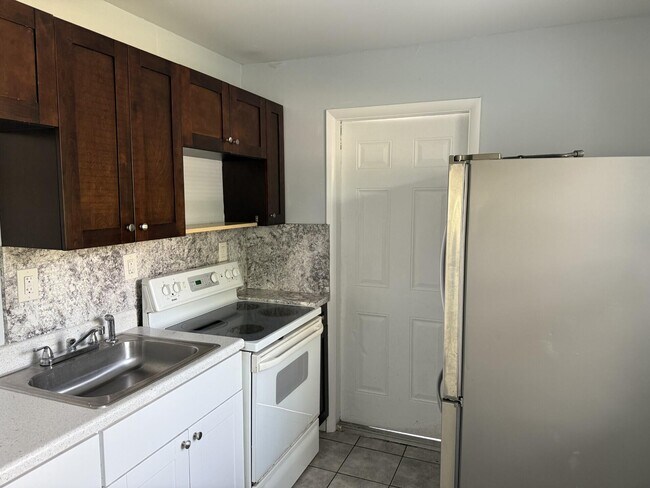 Foto del edificio - 805 3rd St