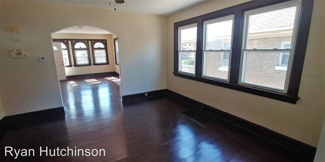 Building Photo - 2 br, 1.5 bath House - 1946 Catalina Ave